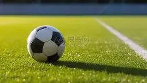 贾乃亮与甜馨甜蜜逛街购袜，李小璐疑似同行为伴